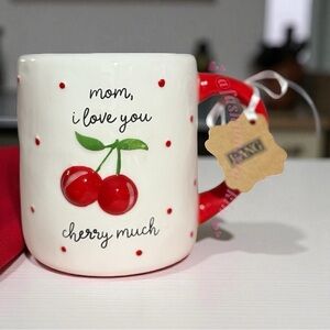 “ Mom I love you Cherry much “ mom Mug NWT